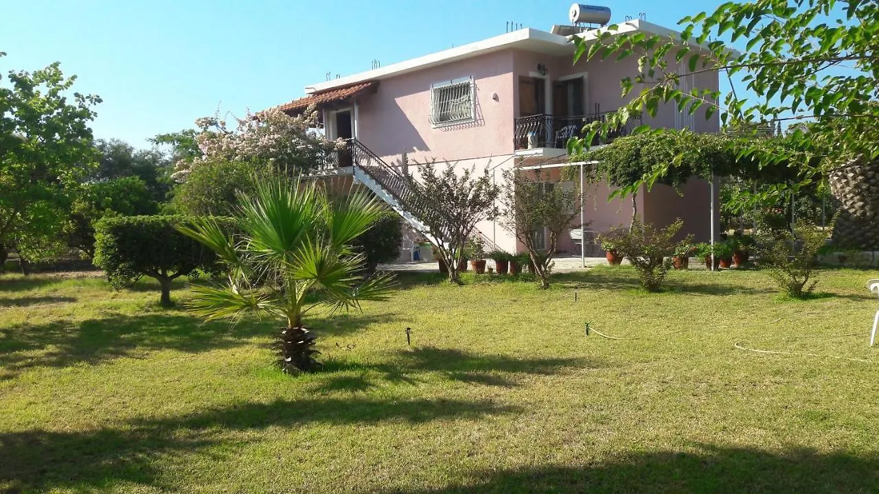 Jerry Apartments Svoronata